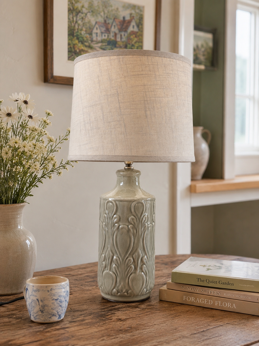 26" Cottage Style Ceramic Table Lamp