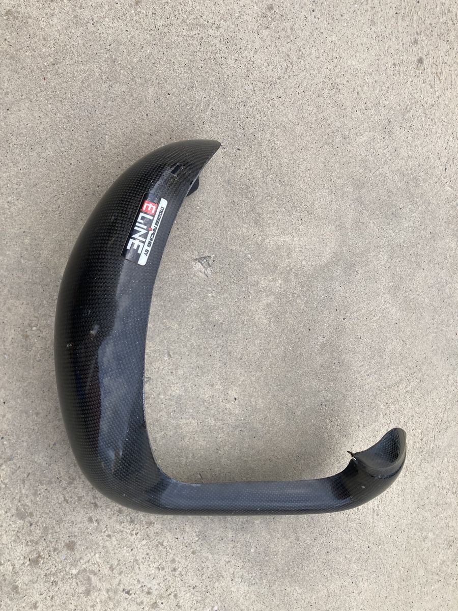 E-Line Carbon Fiber Pipe Guard