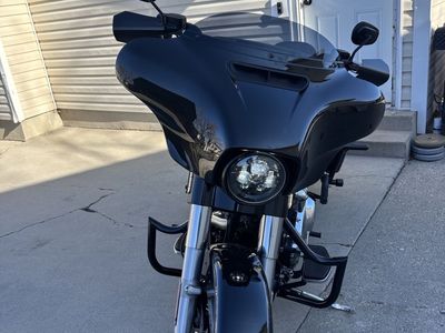 2017 Harley Davidson Electra Glide Standard Built Out Ready to Go