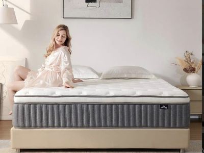 (New in box) 12” Full size hybrid mattress-medium