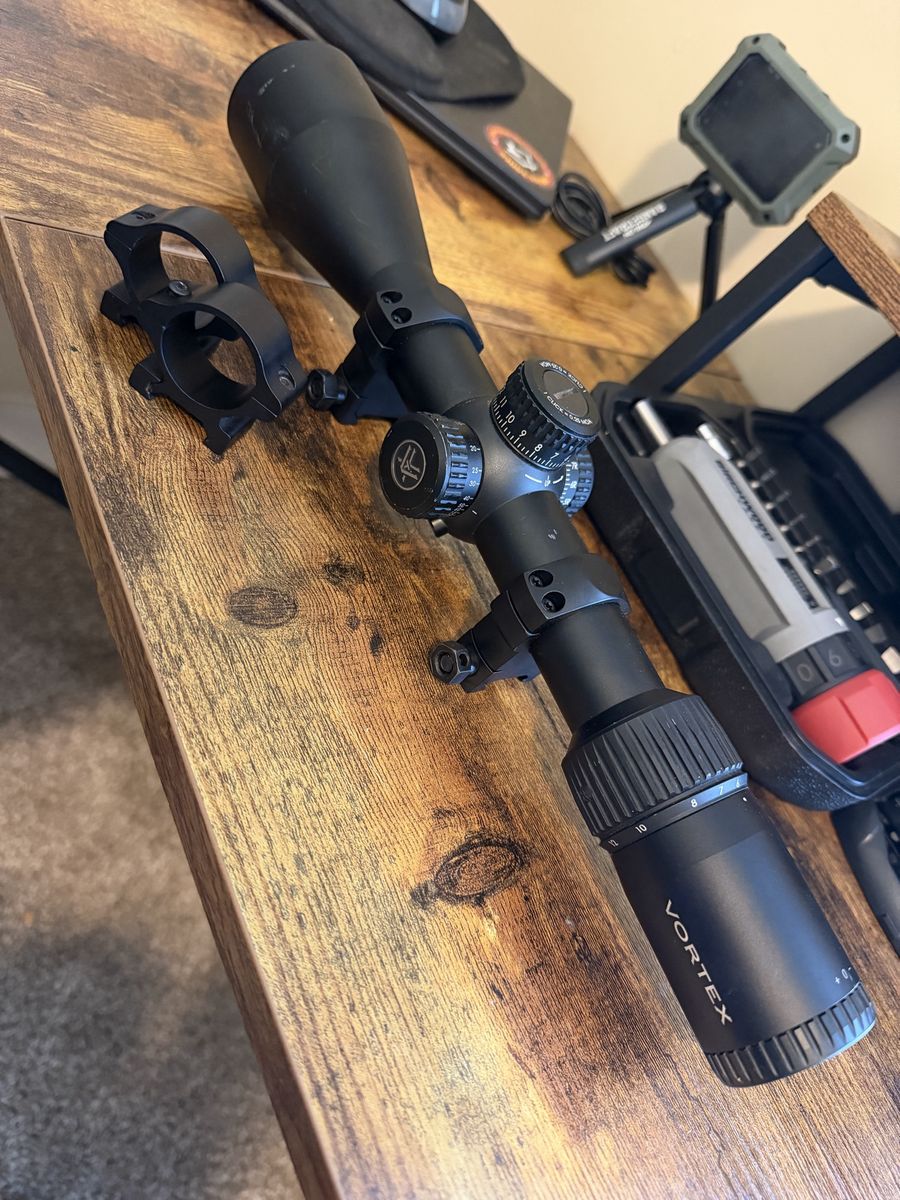 Vortex Diamondback Tactical 6-24x50 FFP scope
