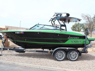 2018 Monterey 218SS Surf