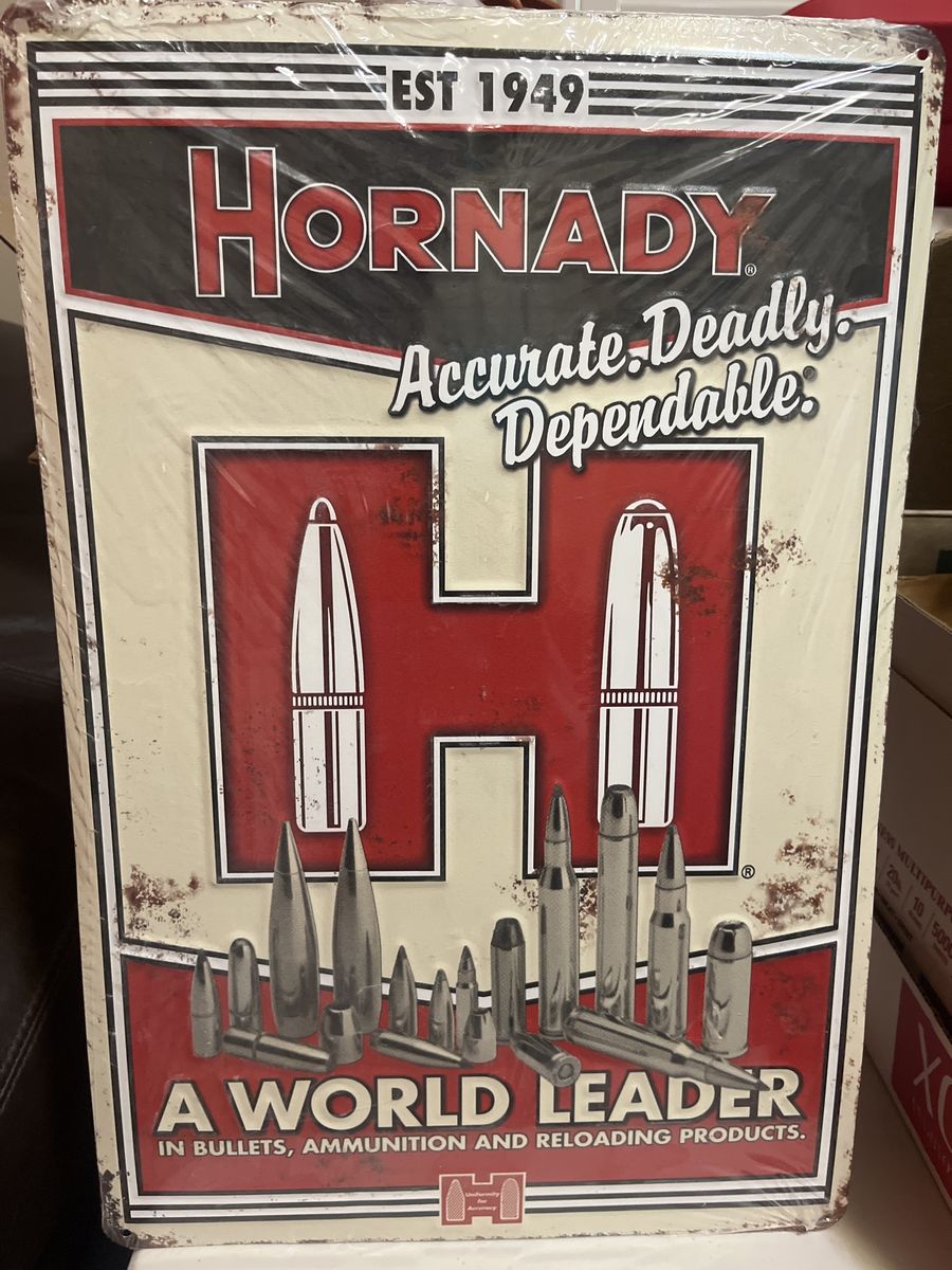 Decorative Hornady World Leader Tin Sign Item #99101