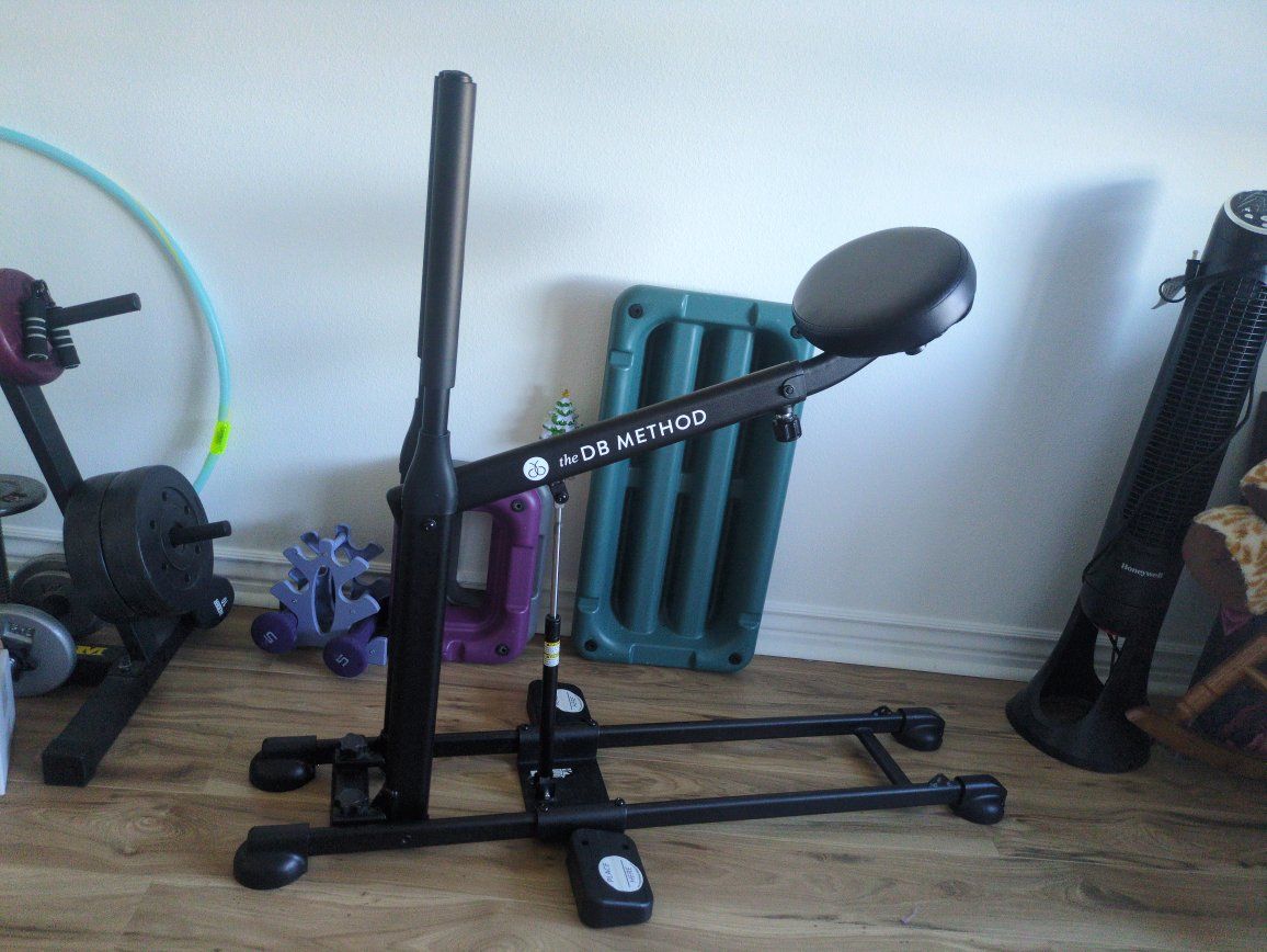 The DB Method Squat Machine - Black Home Gym Fitness Equipment