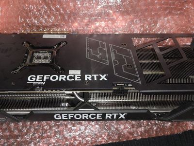 ASUS ROG TUF Gaming RTX 4080