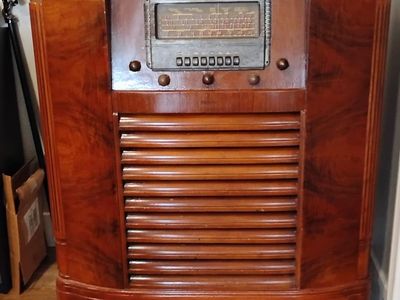 Firestone console vintage tube multi-band radio