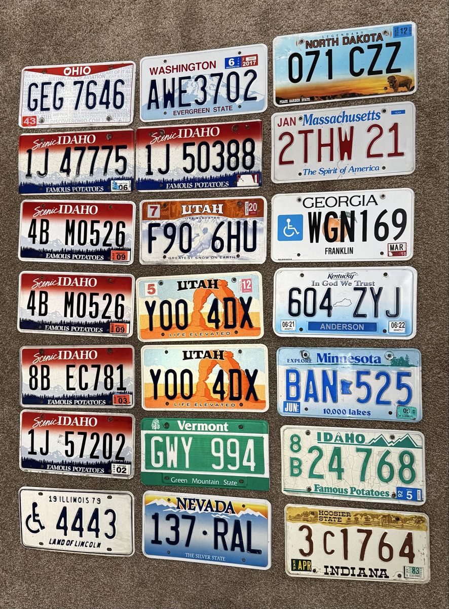 Expired License Plates - Lot of 21