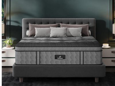 14 Inch CAL KING Mattress in Box, Medium Pocket Spring Gel Memory Foam, Superior Comfort, Pressure Relief, Strong Edge Support