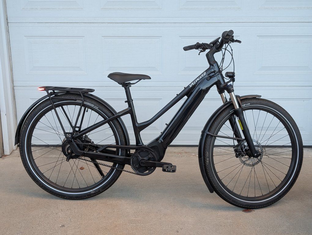 2023 Specialized Turbo Vado 3.0 IGH Step-Through (Small) – Like New!