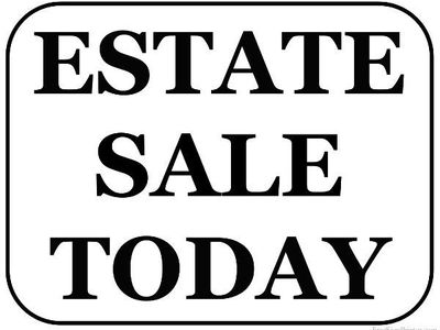 EVERYTHING MUST GO-HYDE PARK!