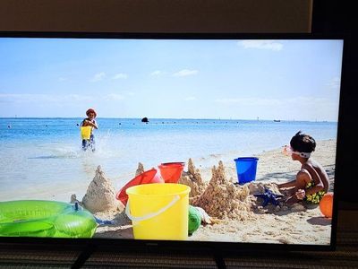 55" Samsung Smart LED TV 1080P