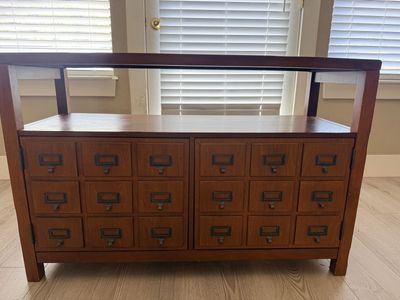 Nice cabinet