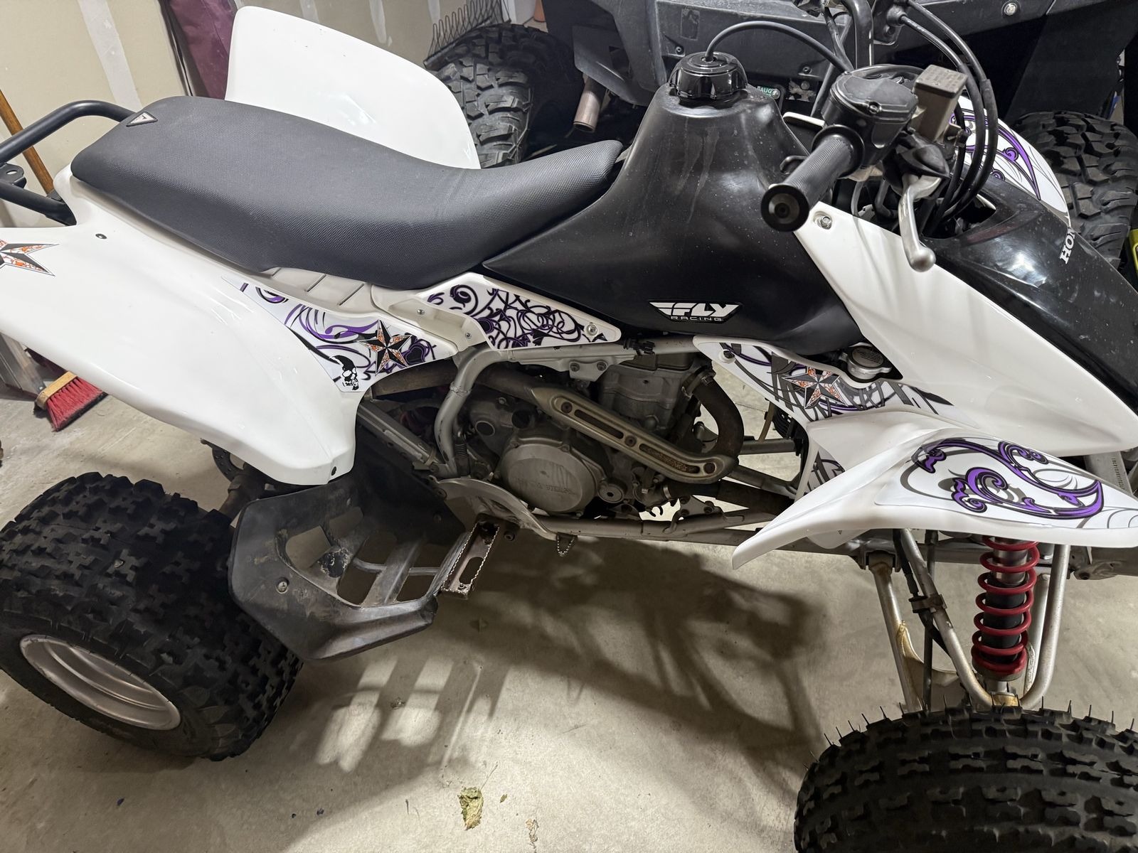 2006 Honda TRX450ER- White and Black with Custom Graphics