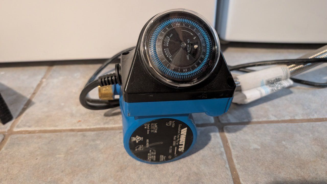 Hot water recirculating pump