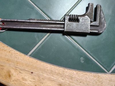 wrench made to work on model t and a fords