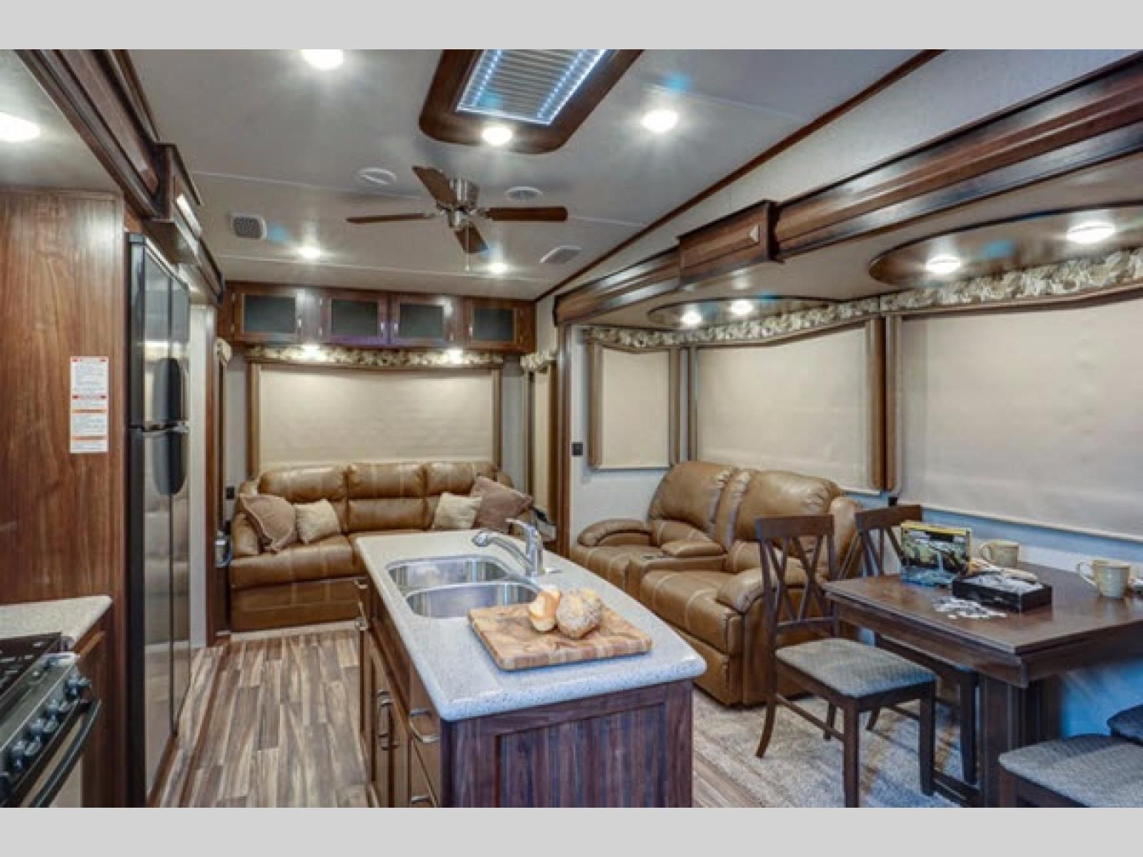 2018 Keystone RV Montana High Country 305RL Fifth Wheel Front Bedroom|Kitchen Island|Rear Living Area