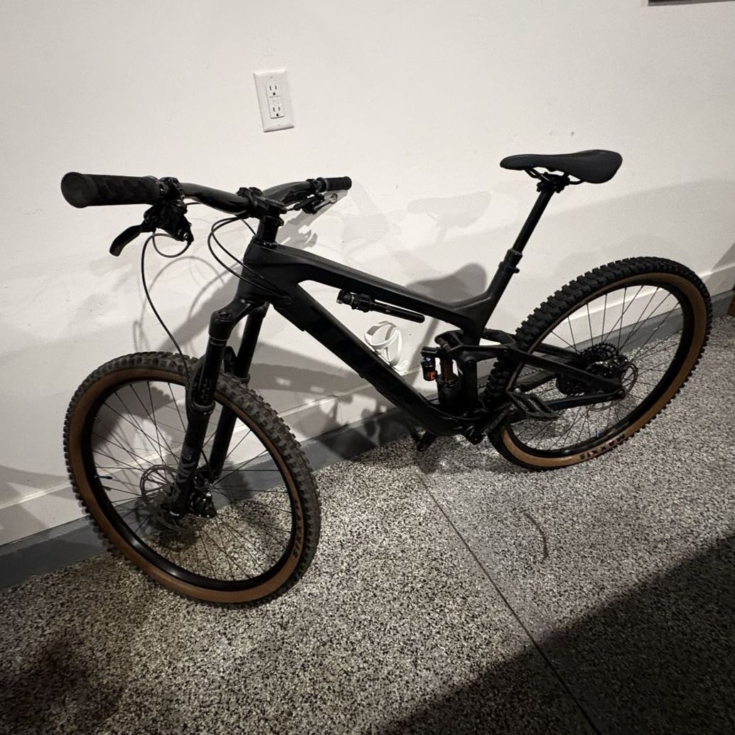 Trek Mountain Bike - Slash - full suspension