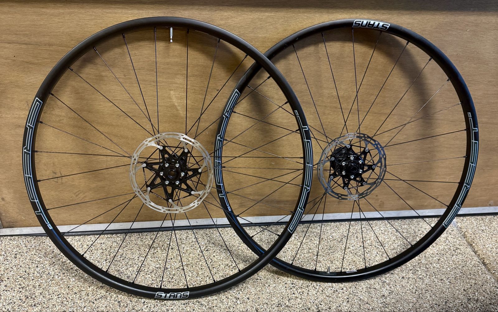 Stan's NoTubes Crest CB7 Carbon Wheelset with Disc Rotors. $699 obo. These were $1,400 new. 