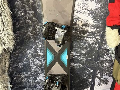 Head Flex 4D 138cm Snowboard - Used