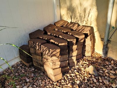 Landscape Retaining Wall Paver Bricks