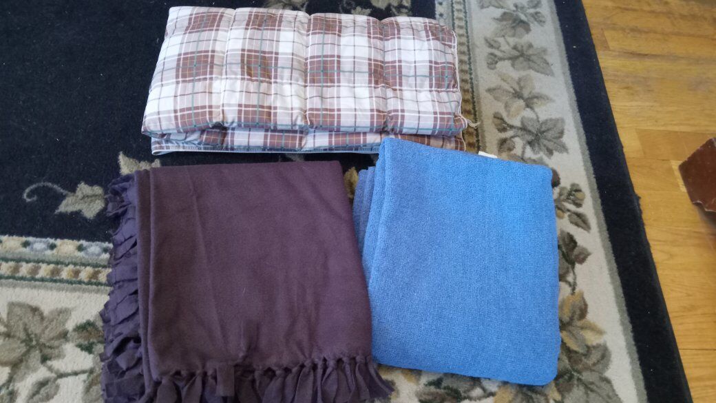 3 Throw Movie Blanket Covers Plaid Tassels Sparkle