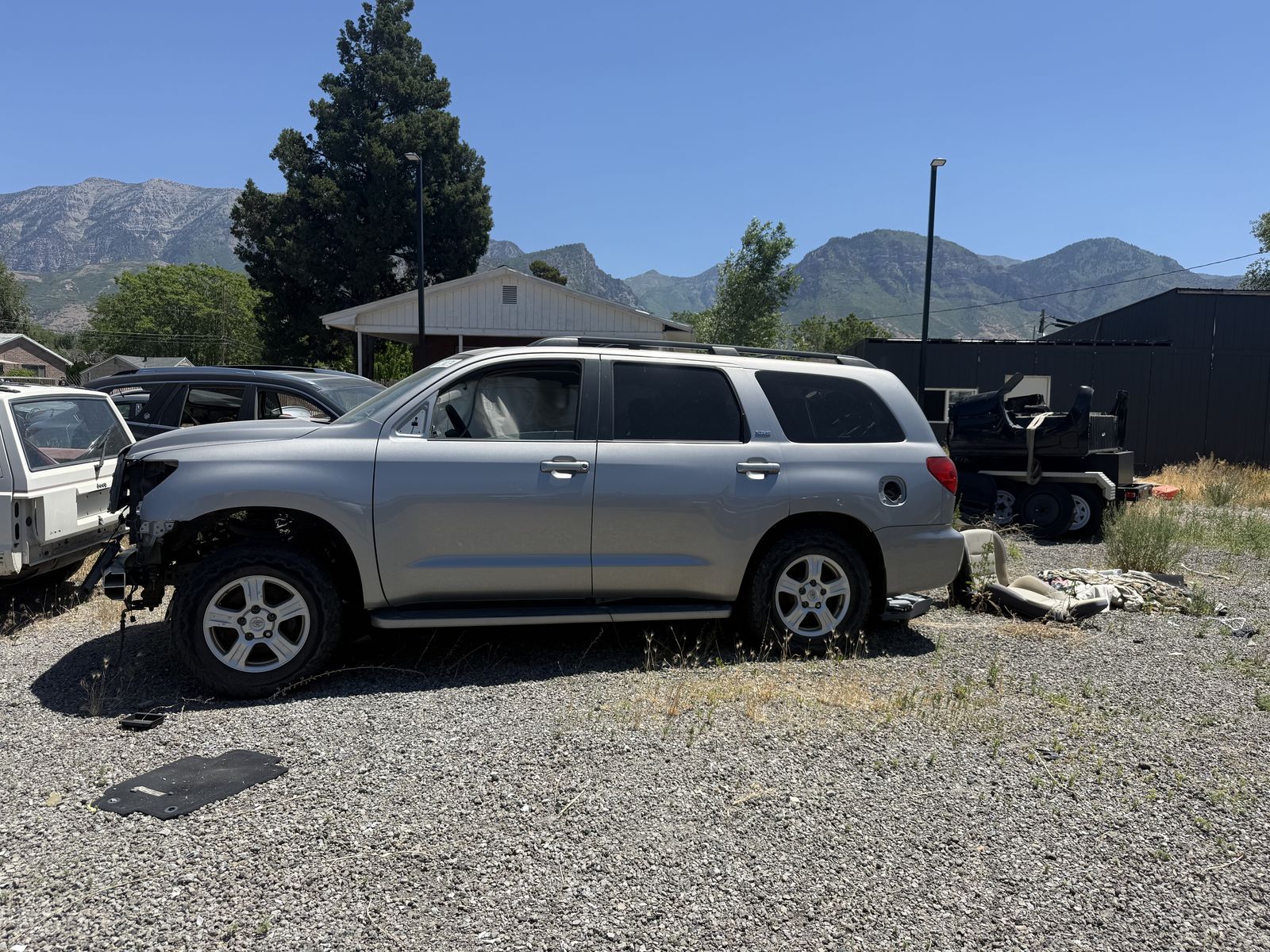 Toyota Sequoia parts only car