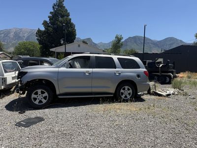 Toyota Sequoia parts only car