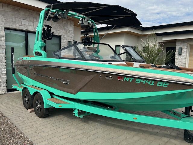 2022 Custom ordered Nautique GS 20 LOADED , Title in hand
