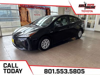 2022 Toyota Prius LE