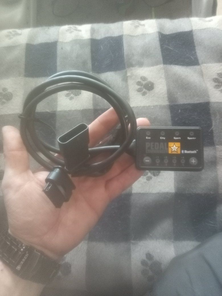 Pedal Commander for 2010+ Mercedes, sprinter vans, smart car