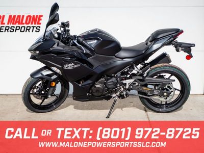 2026 Kawasaki NINJA 500 Metallic Flat Spark Black/