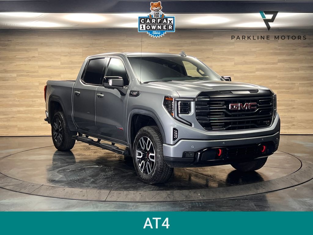 2025 GMC 1500 AT4
