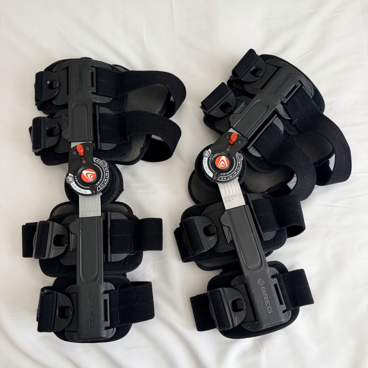 Breg T Scope Post-Op Knee Brace Pair Adjustable ROM Control