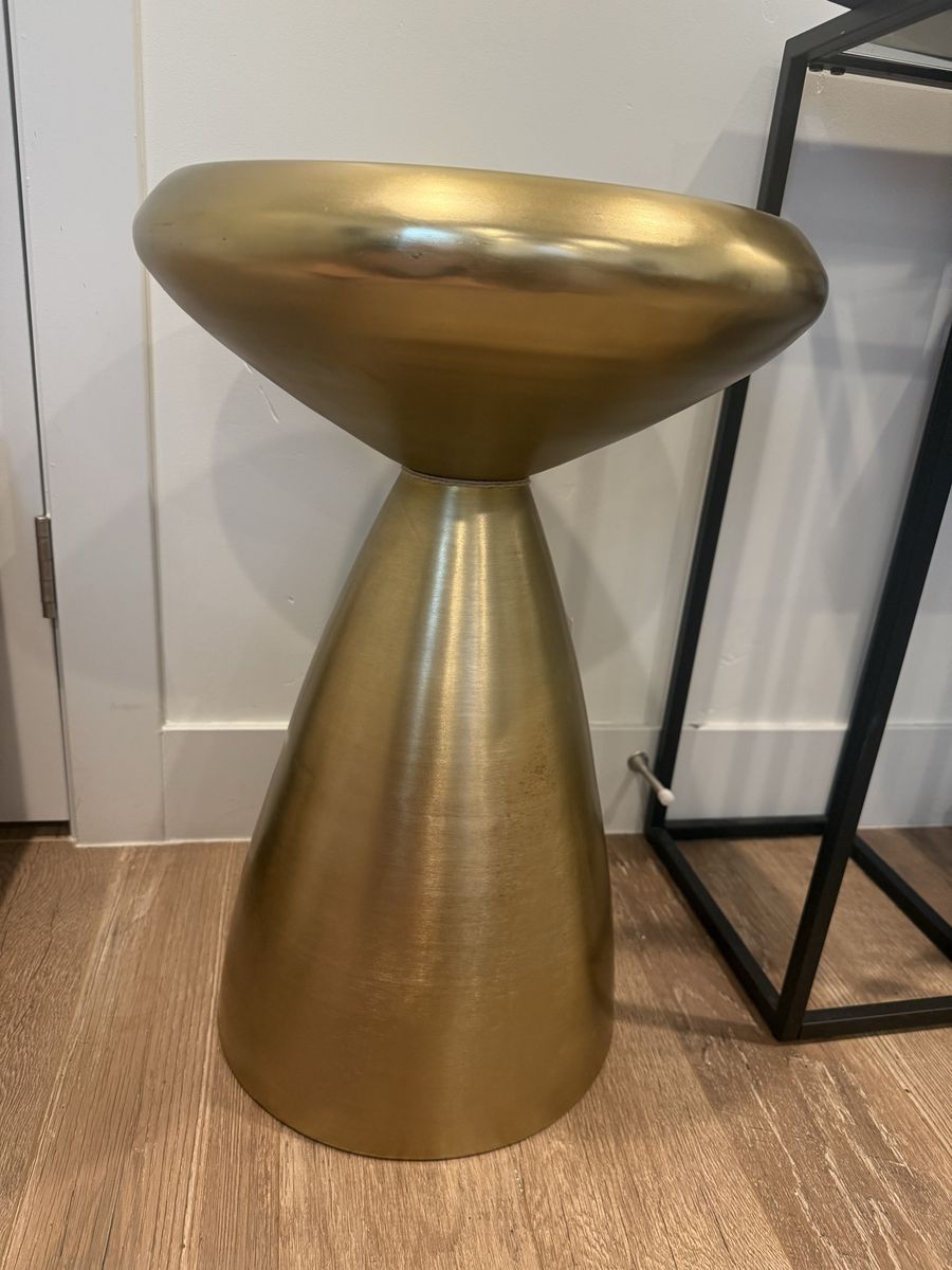 Gold Metal Accent Table / Pedestal Stand, Modern Hourglass Shape