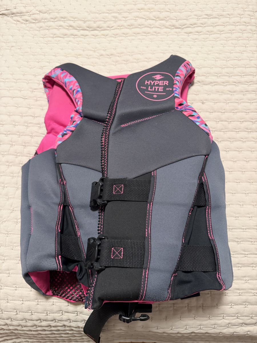 Hyperlite Women’s M Life Jacket