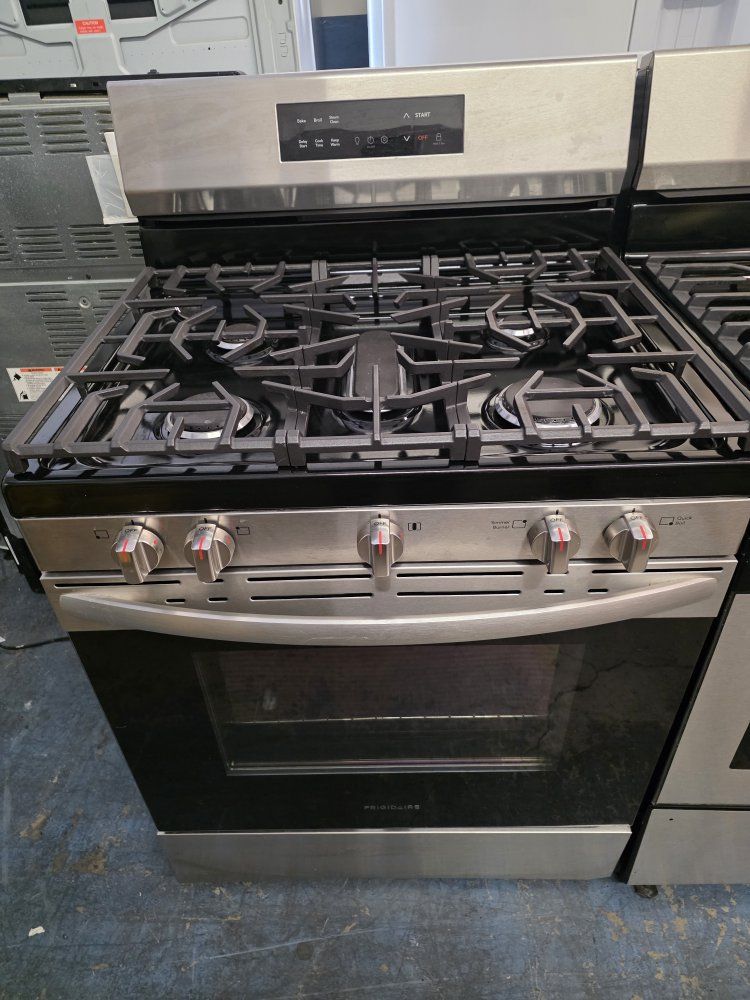 Frigidaire gas range