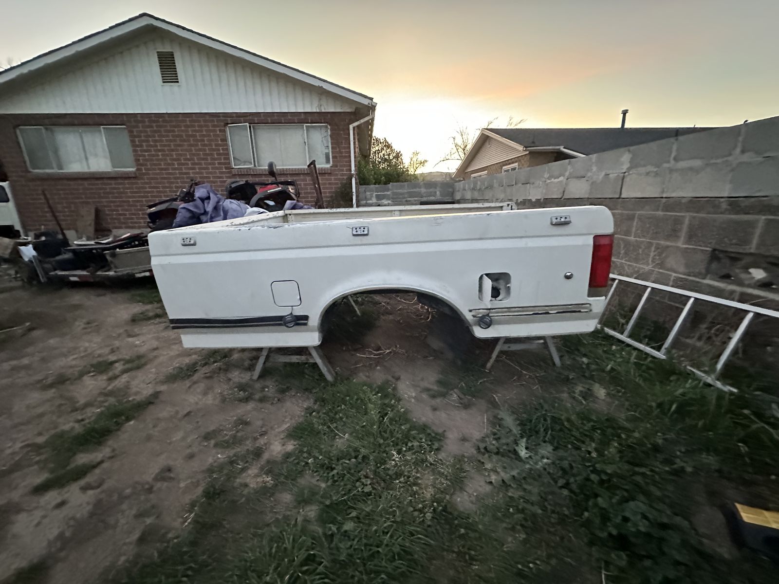 1990 Bed Off Of F250
