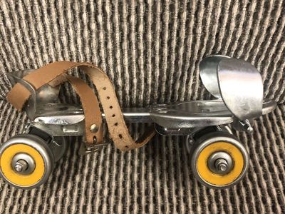 WARD HAWTHORN clamp On Rollerskates