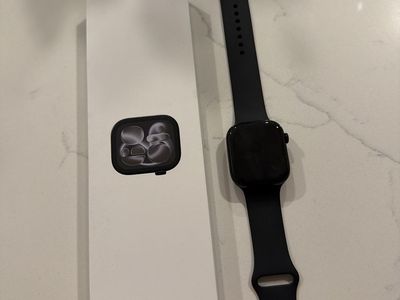 Apple Watch Series 11(GPS) 46mm Midnight Aluminum Case with Midnight Sport Band