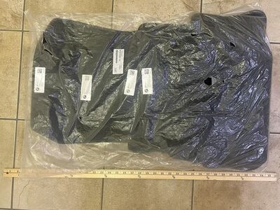 New BMW Genuine Floor Mats - 5147-9871111 4 Series