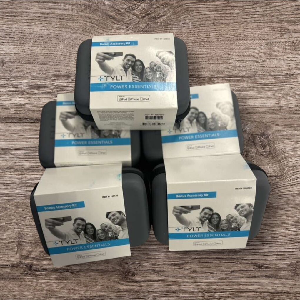 Iphone etc Essentials Bonus Accessory Kit –