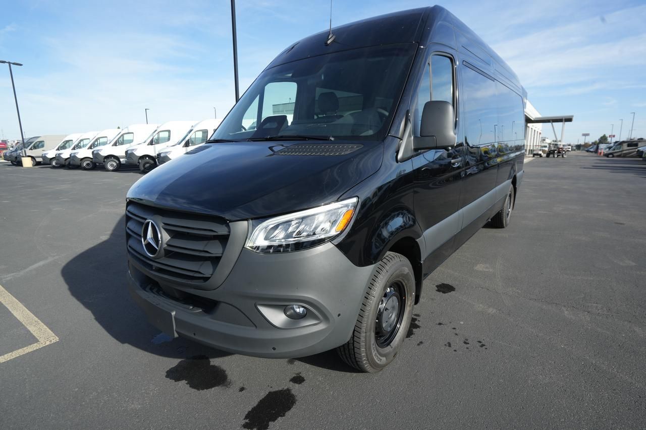 2026 Mercedes-Benz Sprinter 2500
