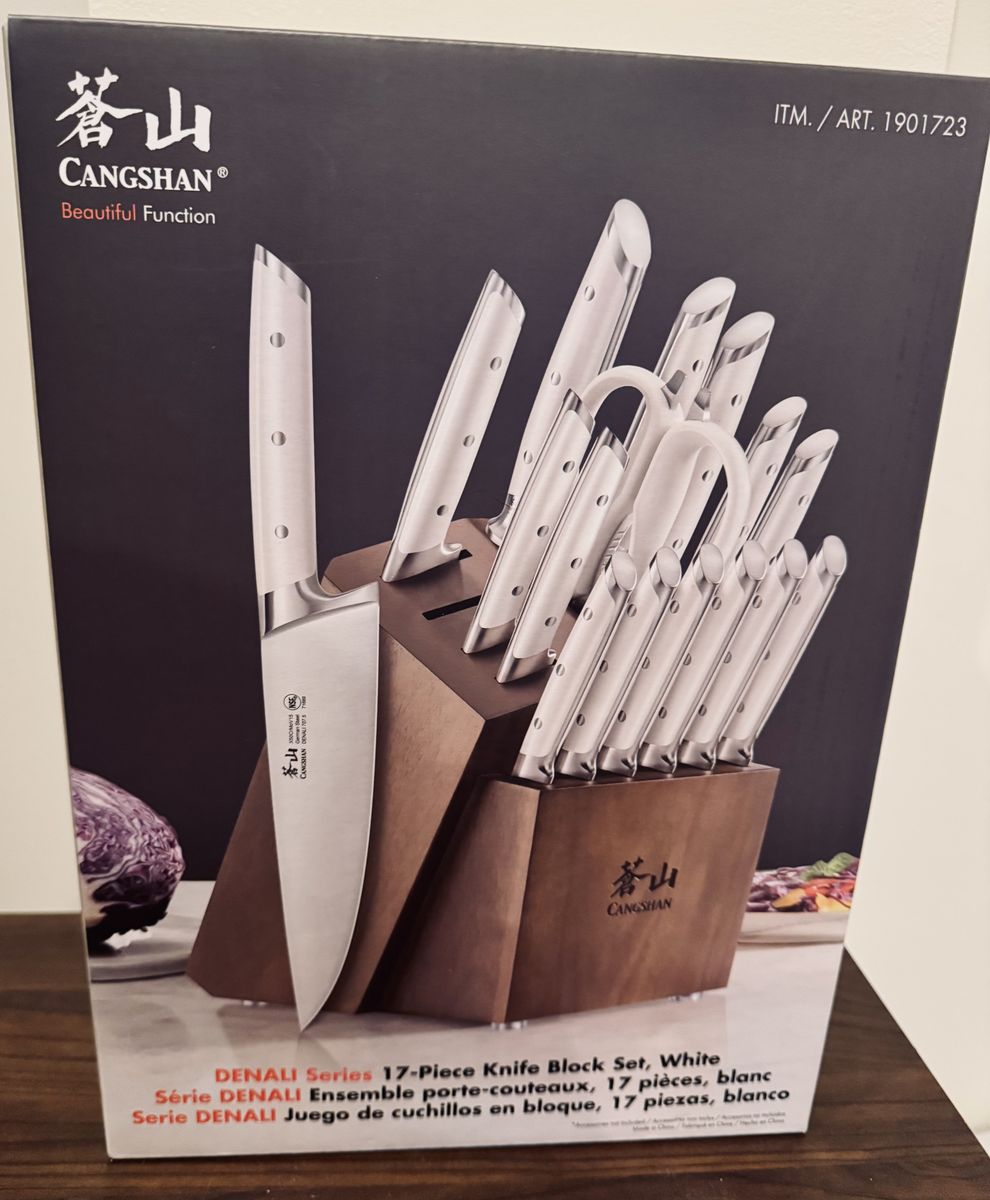 New Cangshan Denali Series 17 Pc Knife Block Set