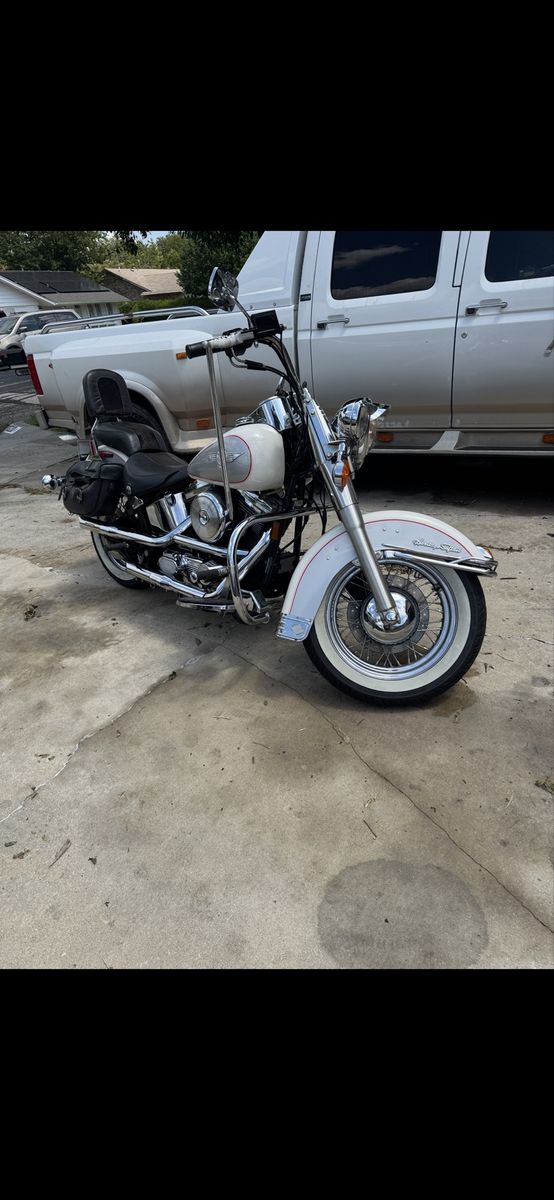 1994 Harley Softail FLSTN