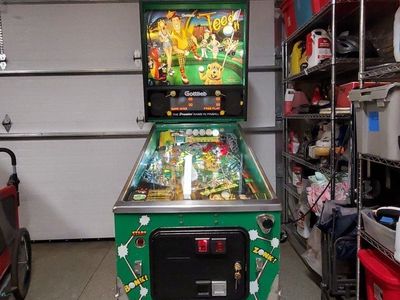 Tee'd Off Pinball with Topper