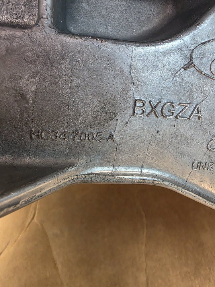 Main image 4