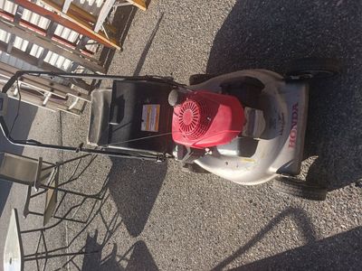 Honda lawnmower runs great