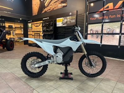 2026 Stark VARG EX 60 hp Medium 165-200lbs (Enduro)