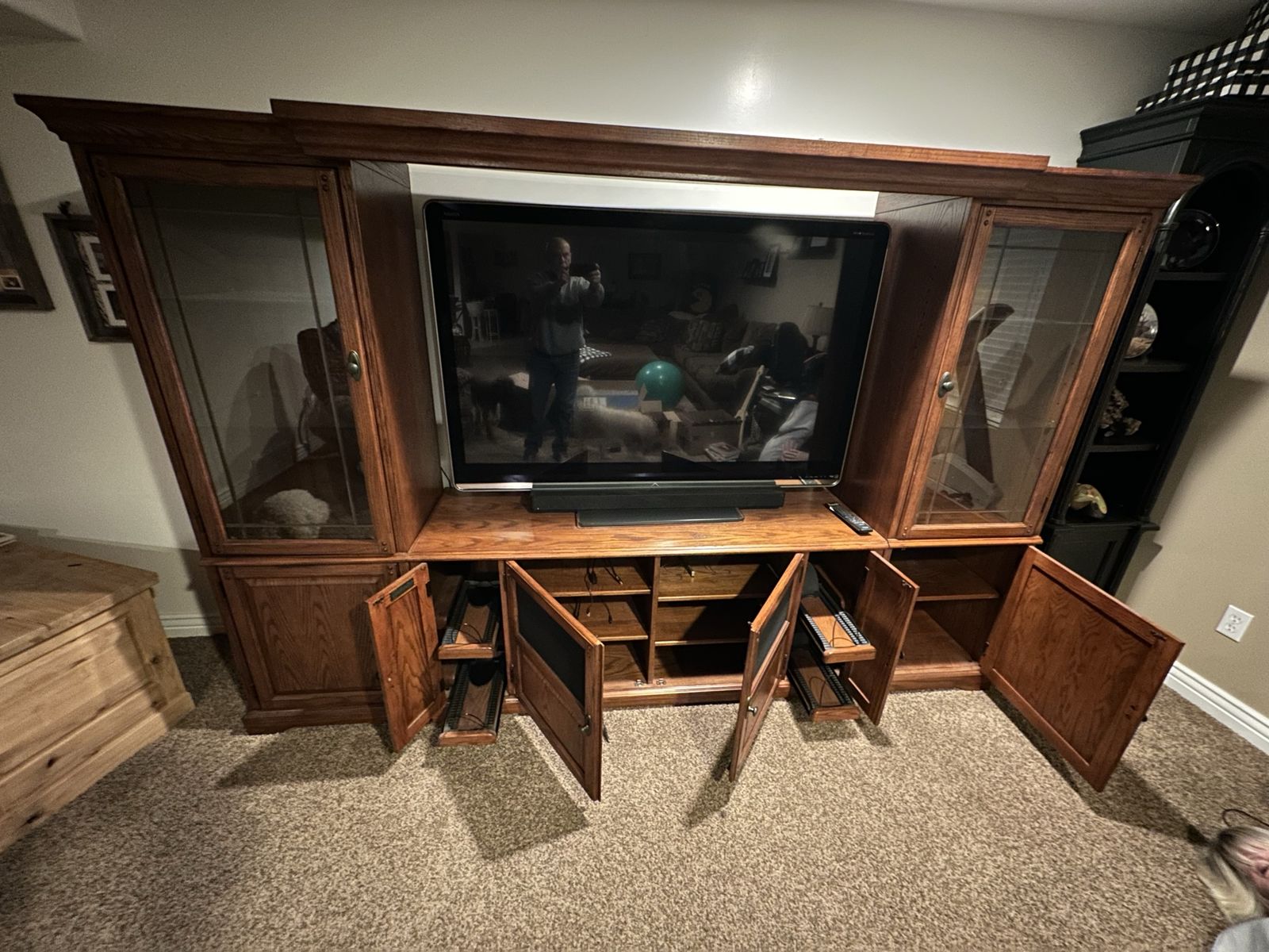 Main image 2