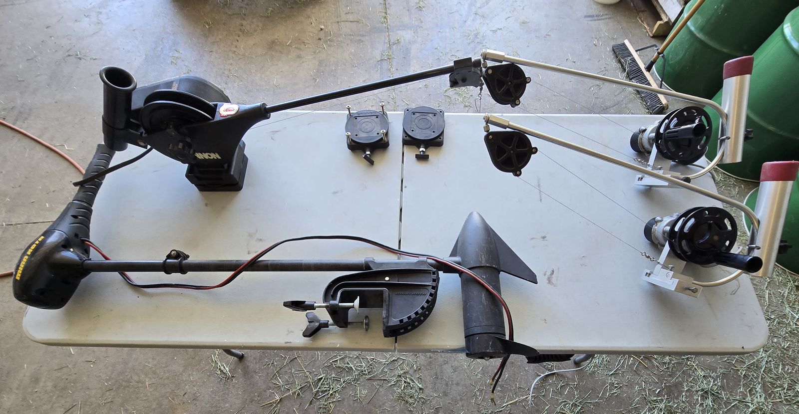Downriggers and electric trolling motor